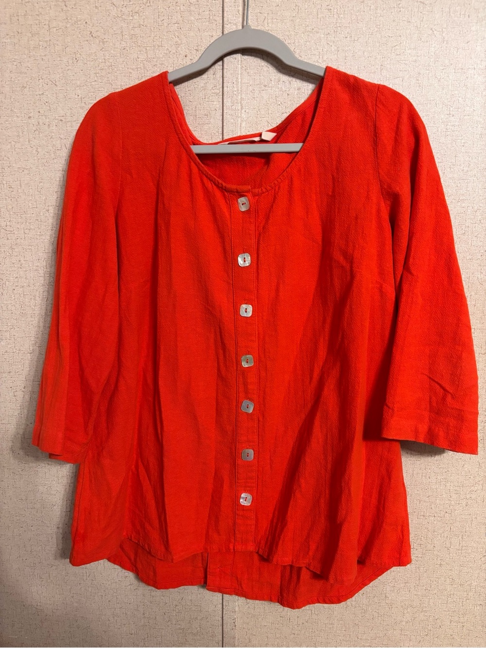 Women's Lightweight Button-Front Red Top Medium
